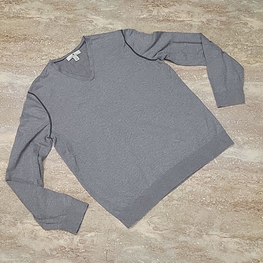 BANANA REPUBLIC MENS MICROKNIT  VNECK PULLOVER SIZE MEDIUM